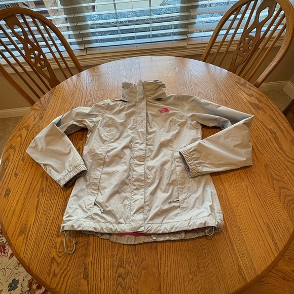 The North Face Jackets & Blazers - North Face pale gray pink trim rain jacket coat women’s s hood